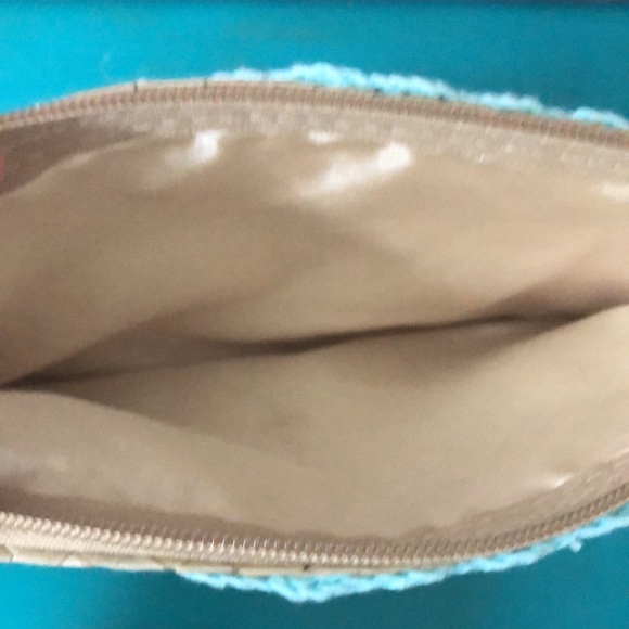 Bohemian Crocheted Clutch w:Beaded & shell tassel - Picture 3 of 5